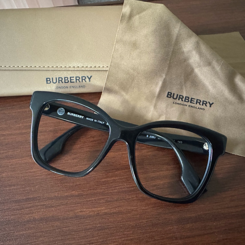 Burberry Black eye glass frames